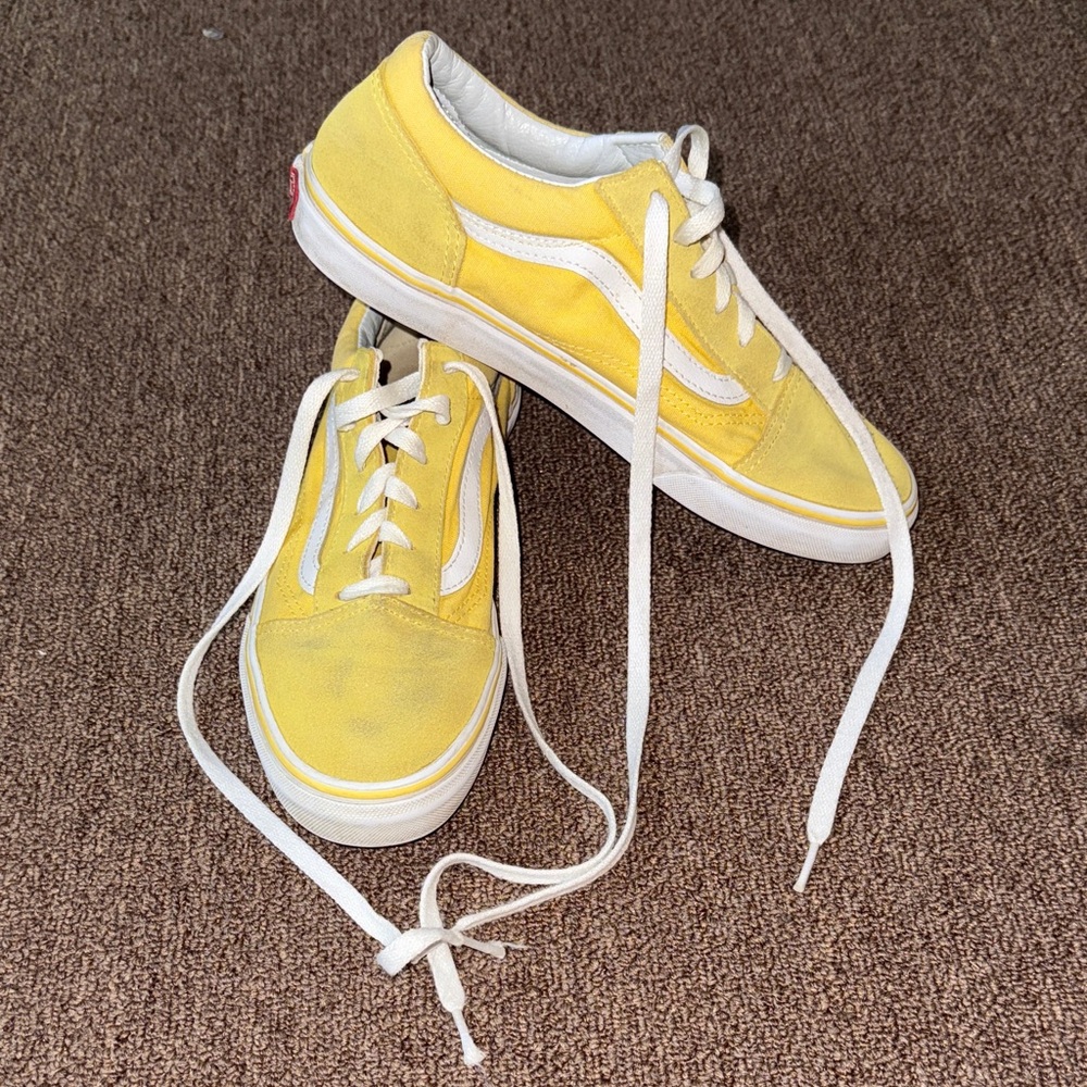 Vans Off The Wall Youth Low Top Mustard Yellow and White Sneakers